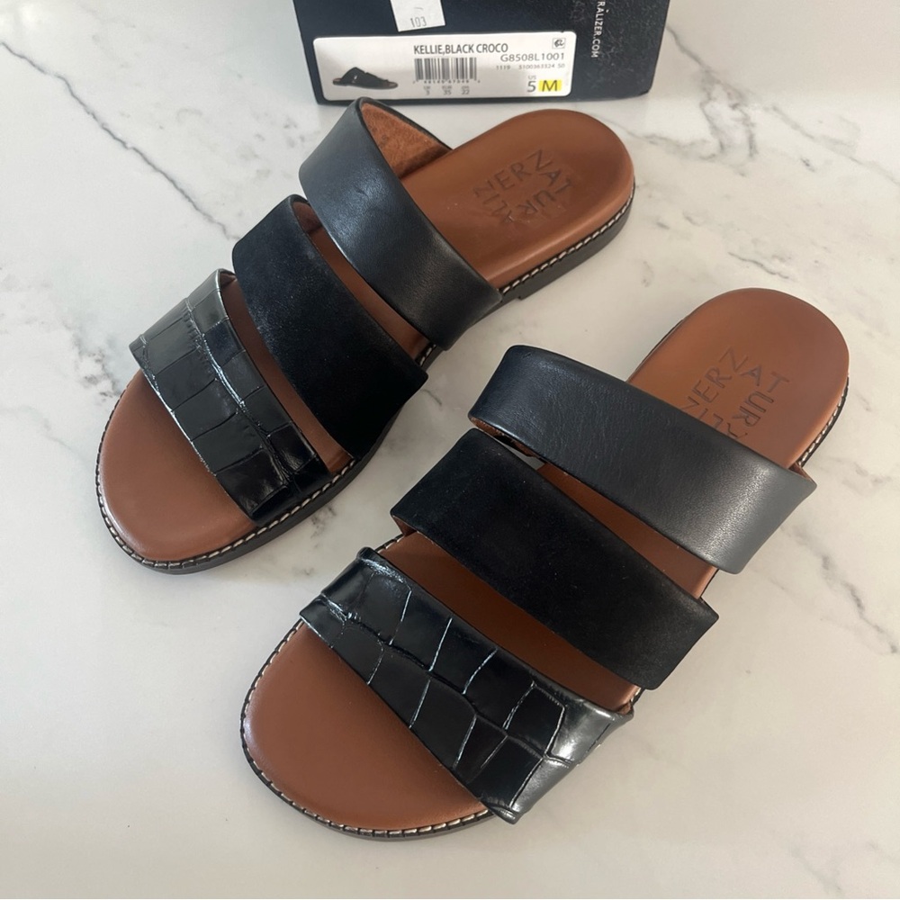NIB Naturalizer Kellie Black Leather Slides Sandals 5